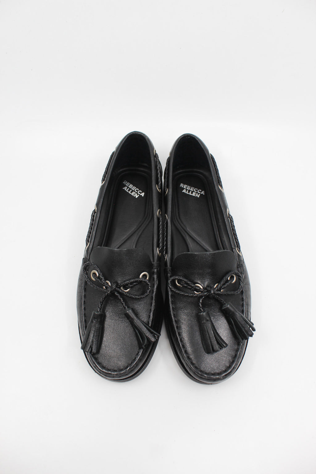 The Captain Boat, BLACK