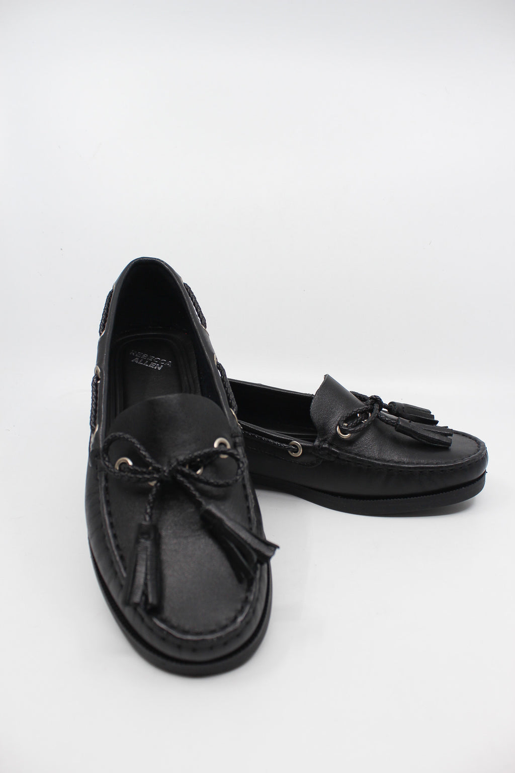 The Captain Boat, BLACK