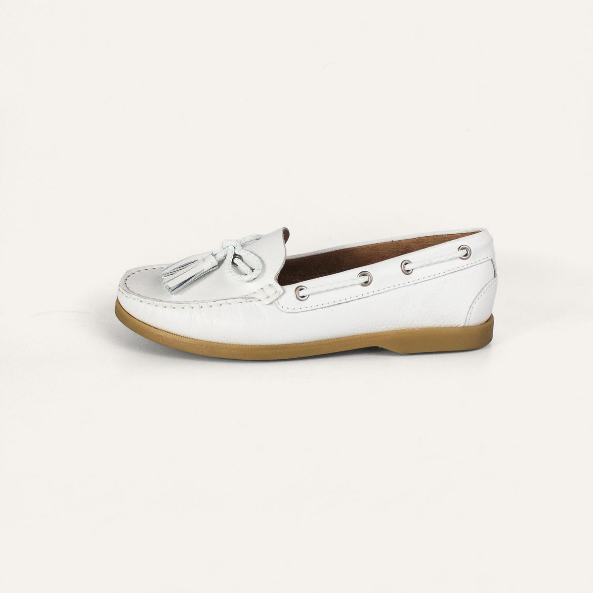 The Captain Boat, WHITE