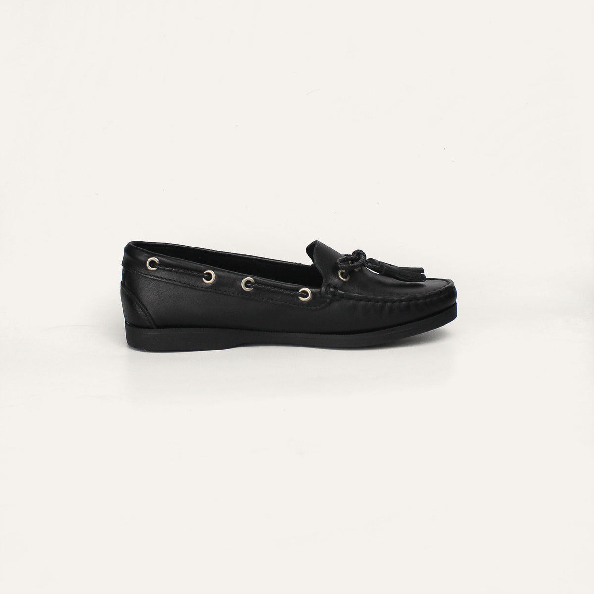 The Captain Boat, BLACK