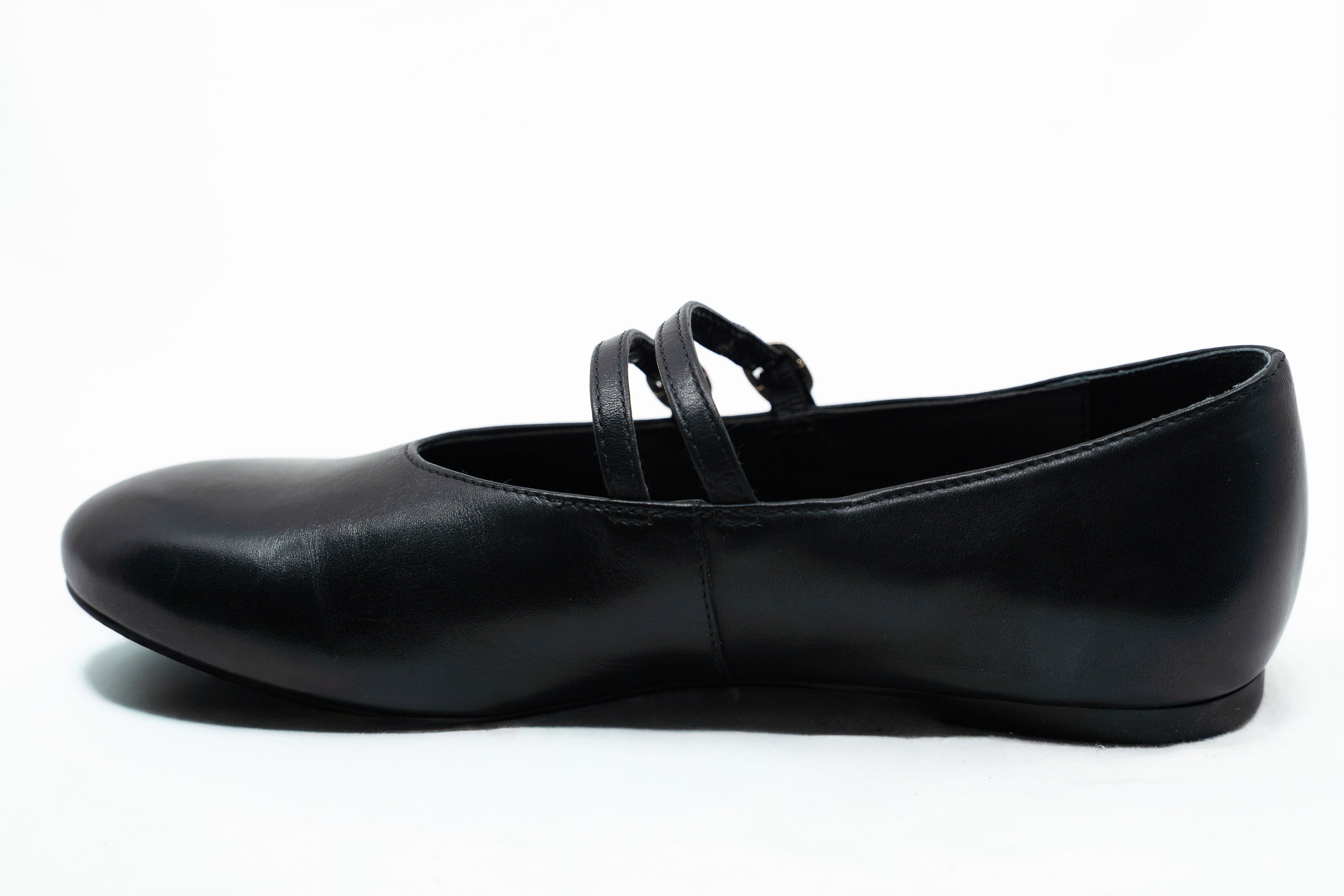 The Capital Flat,  BLACK