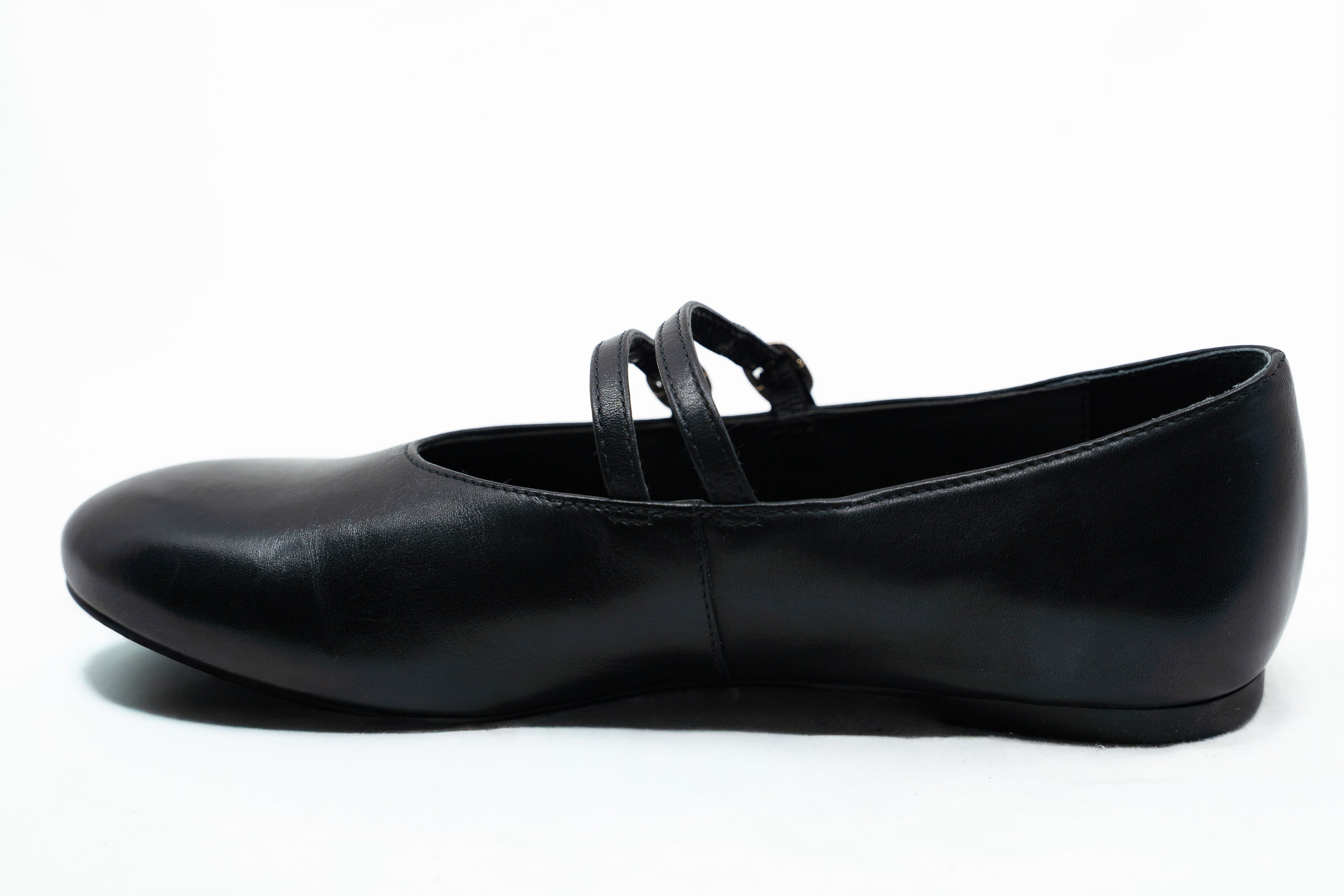 The Capital Flat,  BLACK