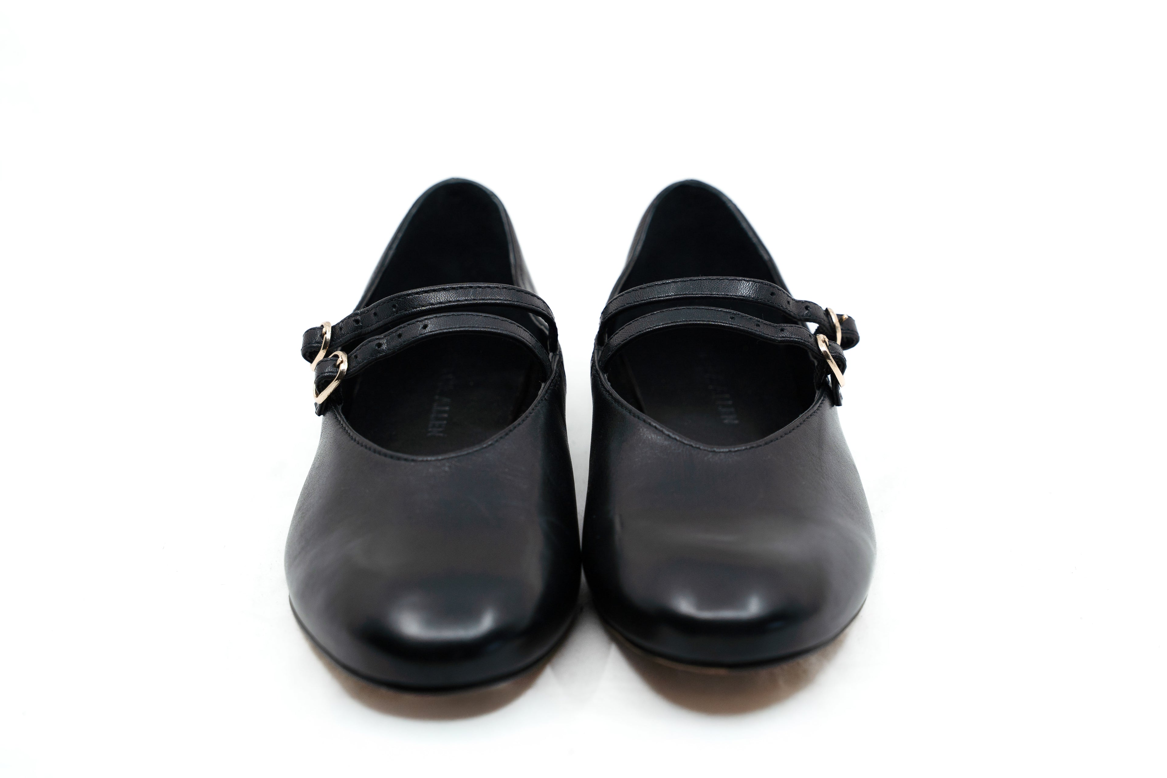The Capital Flat,  BLACK