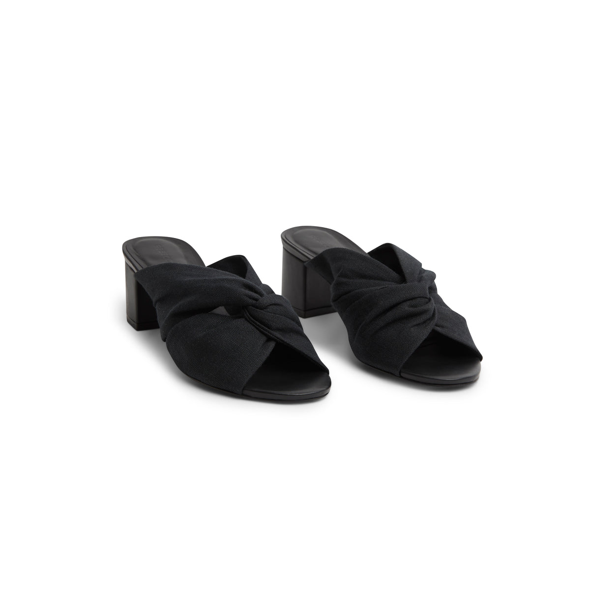 The Twist, Black Linen